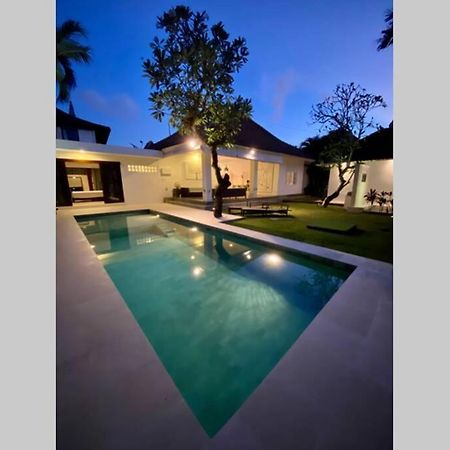 Villa Lola Seminyak  Exterior photo